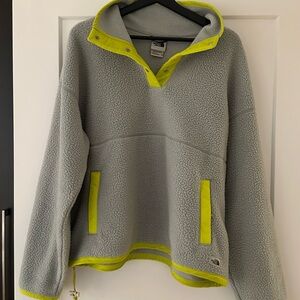 The North Face Light Gray and Neon Yellow Fleece Jacket